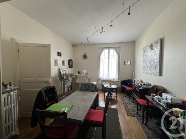 Appartement F4 à vendre  4 pièces - 92,88 m2 MONTLUCON - 03