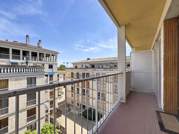 Intra-Muros T2 d'exception, terrasse panoramique garage et cave