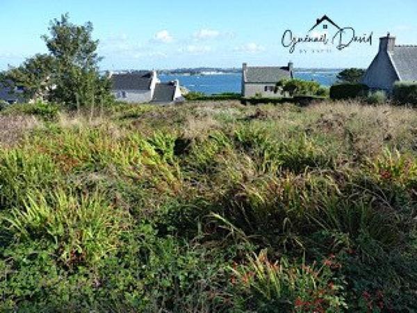 TERRAIN D'EXCEPTION SUR L'ÎLE DE BATZ AVEC VUE MER - CONSTRUCTIBLE - CU OPERATIONNEL - 1 054 M2