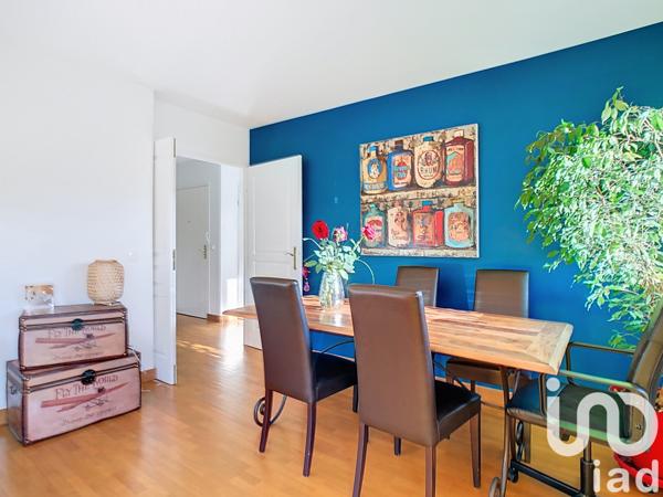 Appartement à vendre 3 pièces 66 m² Saint-Cyr-l'École