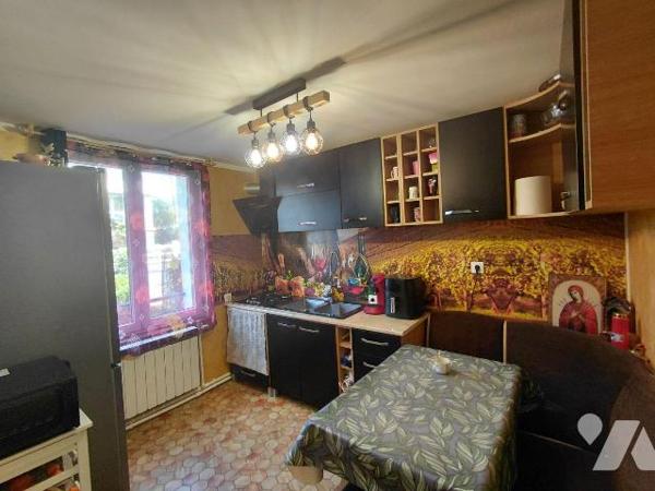  Maison T5 rénovée - 119 m² - Pontivy (56300) - Morbihan
Située dans un quartier calme et rech...