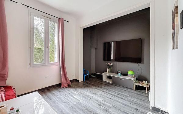 Appartement à vendre    8 pièces • 179 m2 Saint-Flour