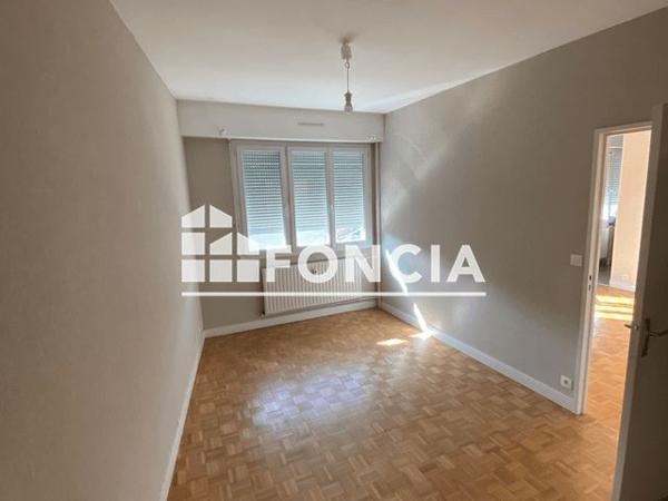 Location Appartement 2 pièces 44.1 m² - 72 AVENUE FRANCOIS MITTERRAND Le Mans 72000