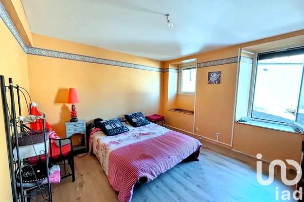 Building for sale 188 m² Lavelanet