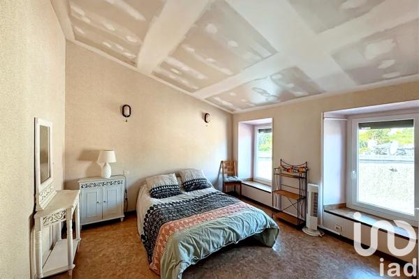 Building for sale 188 m² Lavelanet