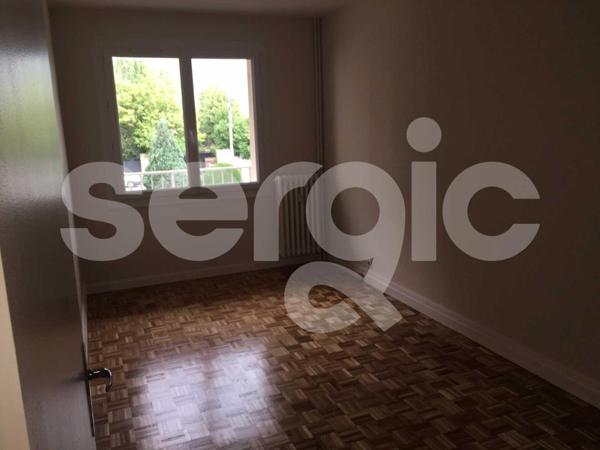 Location 3 Pieces 68 60200 Compiegne 43 0075 01 0001
