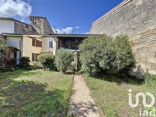 Maison de ville 4 pièces de 124 m² à Coutras (33230)