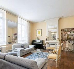 Superbe maison Bourgeoise  avec jardin