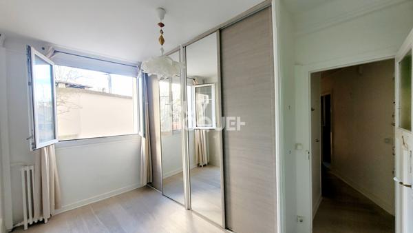 BOIS COLOMBES/ 3 P 52 M² avec jardin