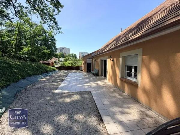Maison à vendre 4 pièces 120m² Le Mans (72000)