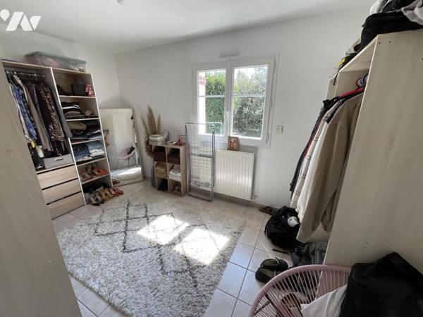 Pavillon plain-pied 3 chambres 1 bureau avec jardin