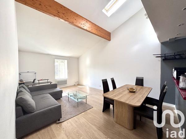 Appartement 2 pièces de 62 m² à Villefranche-sur-Saône (69400)