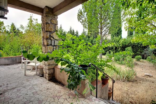 A VENDRE ! Maison 4 pièces à Draguignan - Plain-pied avec garage et jardin