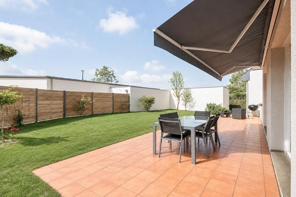 Maison Betton HYPER CENTRE /  PLUS DE 200 M² / REVENUS LOCATIFS /  TERRAIN 700 M²  / SOUS  SOL ET TRES GRAND GARAGE