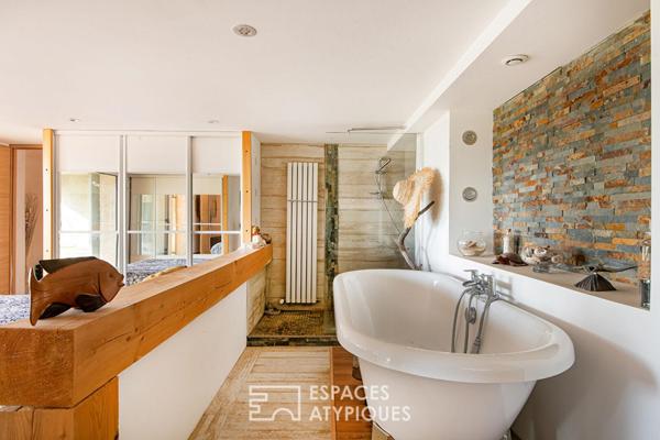 Villa avec vue imprenable et piscine, un oasis de tranquillité