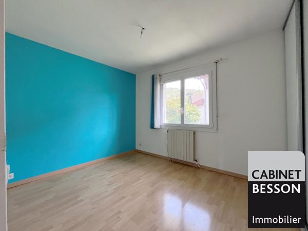 EYBENS limite POISAT - Belle maison de 169m² (242m² au sol) - 6P+C - Terrain de 816m² - Visite : Xavier MAGNIN 06 89 12 54 61