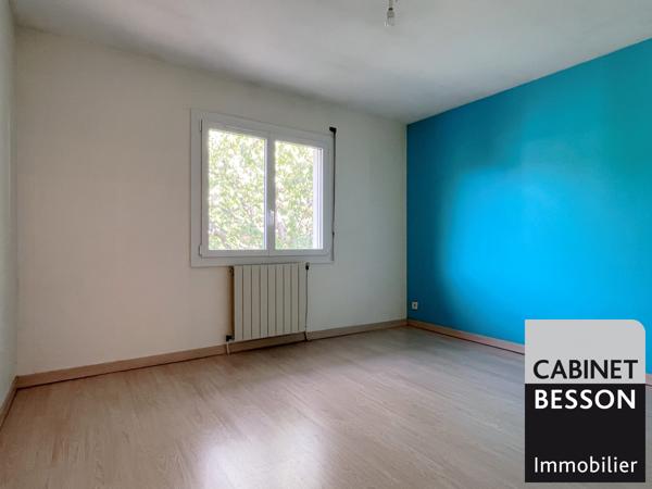EYBENS limite POISAT - Belle maison de 169m² (242m² au sol) - 6P+C - Terrain de 816m² - Visite : Xavier MAGNIN 06 89 12 54 61
