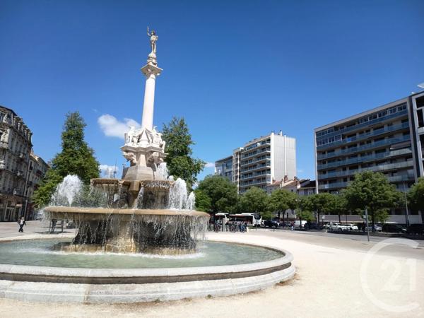 Appartement F4 à vendre  4 pièces - 103 m 2   VALENCE  - 26