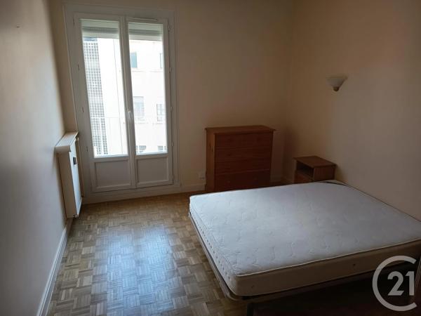 Appartement F4 à vendre  4 pièces - 103 m 2   VALENCE  - 26