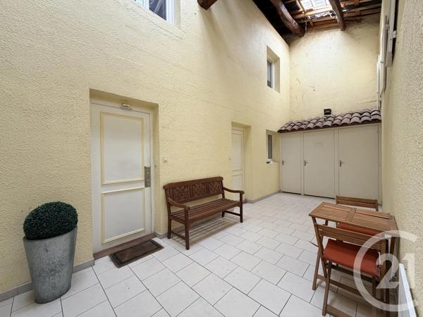 Appartement F3 à vendre  3 pièces - 75,60 m 2   VOIRON  - 38