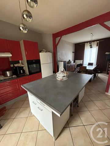 Maison à vendre  5 pièces - 124,12 m 2   MONTLUCON  - 03