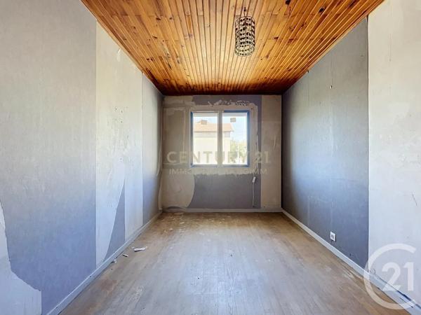 Maison à vendre  4 pièces - 61 m 2   PONT DE CHERUY  - 38
