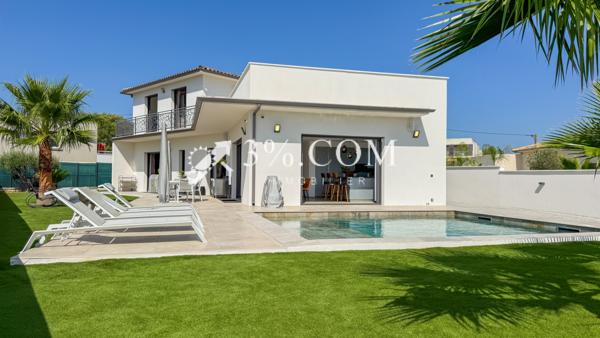 Villa 6 pièce(s) 4 chambre(s) 153 m²