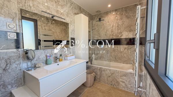 Villa 6 pièce(s) 4 chambre(s) 153 m²