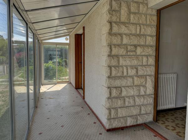 Villeneuve sur lot, maison de plain-pied 2 chambres avec jardin et dépendances