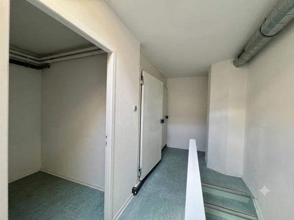 Local commercial de 166m² au centre de Blaye