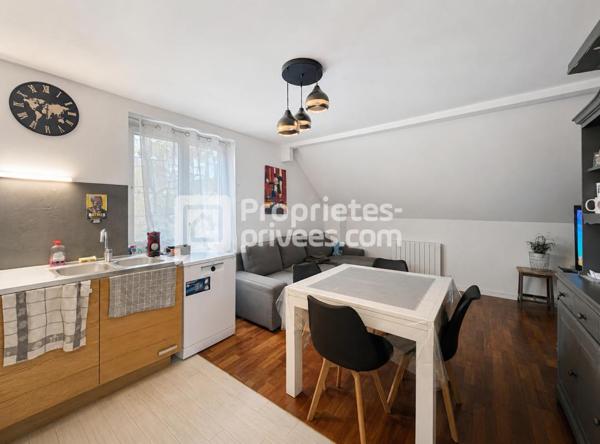 Maison 3 appartements Ugine 13 pièces  200 m2