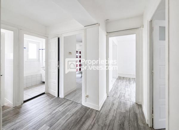 Maison 3 appartements Ugine 13 pièces  200 m2