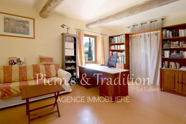 Exclusivité – Propriété d’exception de plus de 3,7 hectares au cœur du Luberon
