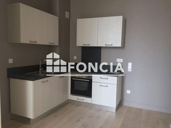 Location Appartement 2 pièces 44.4 m² - CARRE DES LETTRES C02 - 2 RUE VICTOR HUGO La Rochelle 17000