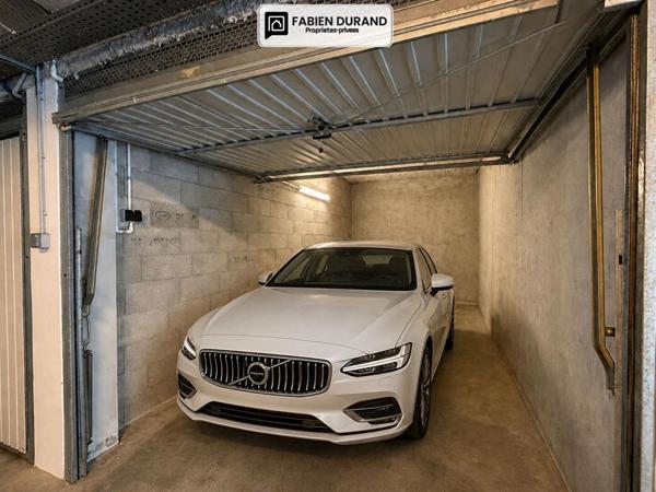 CANNES PLAGE DU MIDI 700m 3 PIÈCES 71,8 M² DEUX TERRASSES 22 M²  PISCINE  GARAGE -   APERÇU MER