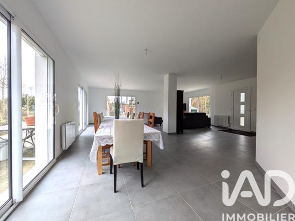 Maison à vendre 7 pièces 190 m² Saint-Lubin-de-la-Haye