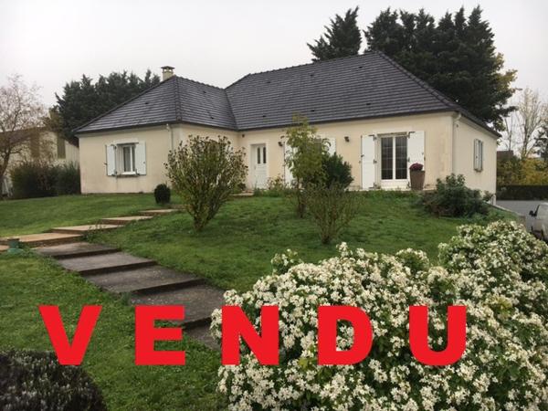 Baugy (18800) V E N D U Maison édifiée sur Sous-Sol sur Parcelle de 2000 m2