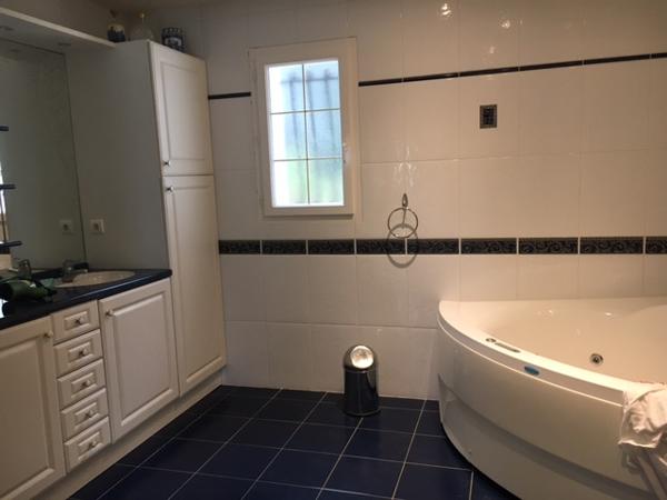 Baugy (18800) V E N D U Maison édifiée sur Sous-Sol sur Parcelle de 2000 m2