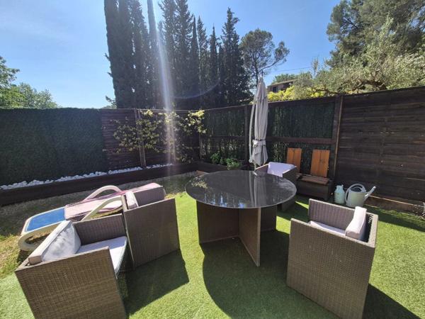Vente Villa 6 pièces 160 m2 à Le Cannet-des-Maures