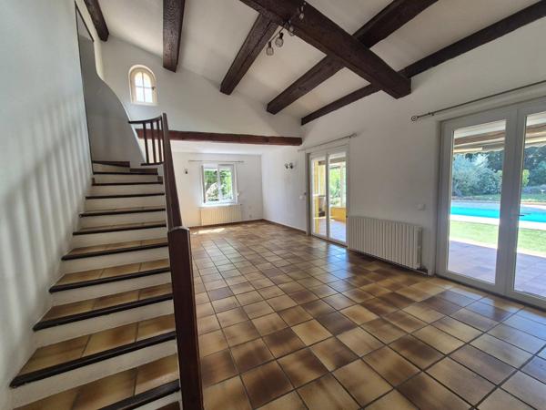 Vente Villa 6 pièces 160 m2 à Le Cannet-des-Maures