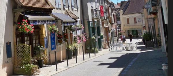 Immeuble à vendre BOURBON LANCY (71)