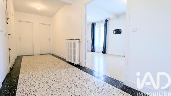 Appartement à vendre 4 pièces 98 m² Ecquevilly