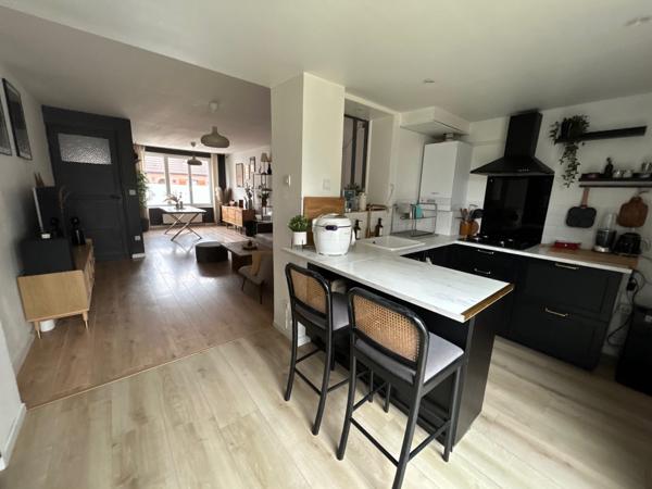 MAISON MEUBLEE JARDIN GARAGE