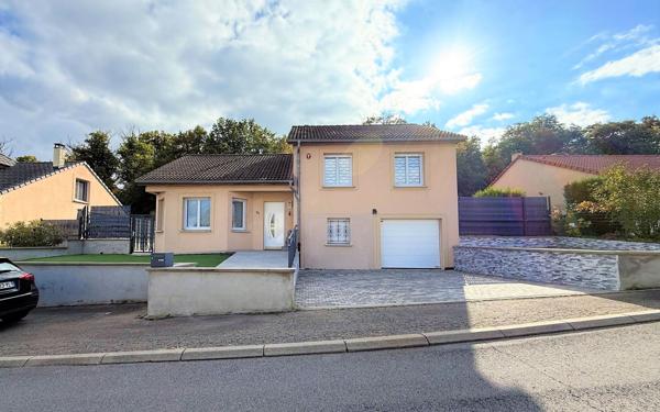 Maison à vendre    5 pièces •  Hayange