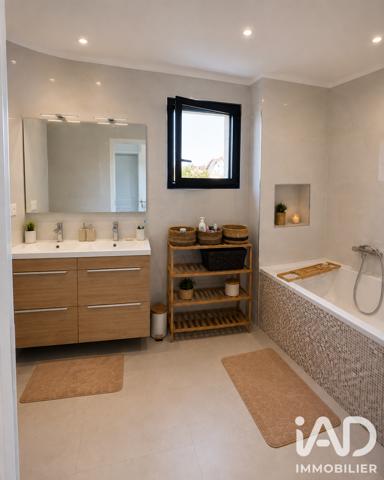 Maison à vendre 5 pièces 140 m² Redessan