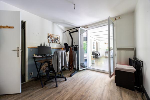Maison
         5 pièces
        - 113 m² Exclusivité 399 000 € *