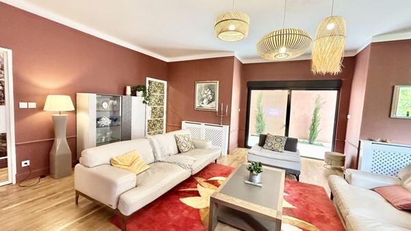 NANCY BOUDONVILLE, PAVILLON PRESTIGE 4 CH , GARAGE, JARDIN, SAUNA...