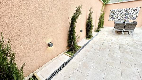 NANCY BOUDONVILLE, PAVILLON PRESTIGE 4 CH , GARAGE, JARDIN, SAUNA...