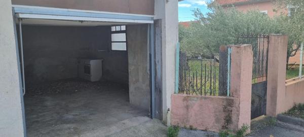 Terrain  264 m2 avec Permis de construire obtenu libre constructeur