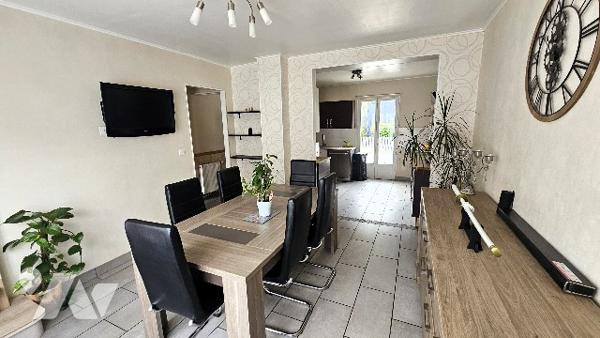 Exclusivité : Maison 3-4 chambres avec terrasse, jardin et garage à Epernay.